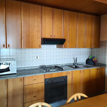 Iseolakerental- Casa Trentapassi Riva di Solto