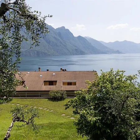 Casa de Férias Iseolakerental- Casa Trentapassi